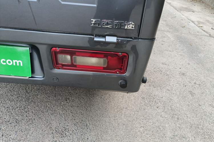 Used Wuling Zhengtu 2021 1.5L Adventure LAR Right Rear Taillight