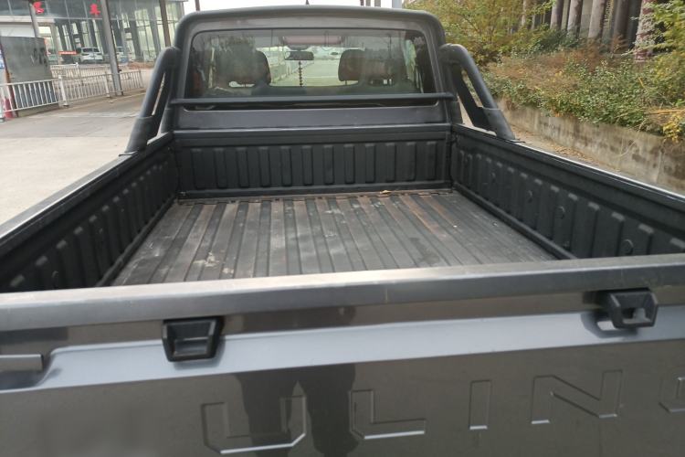 Used Wuling Zhengtu 2021 1.5L Adventure LAR Trunk