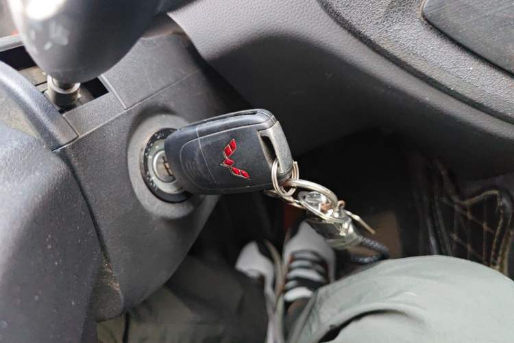 Used Wuling Zhengtu 2021 1.5L Adventure LAR Vehicle Key