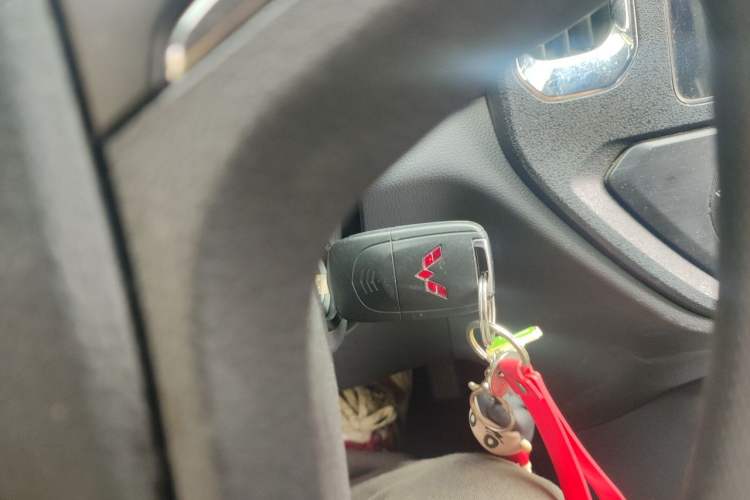 Used Wuling Zhengtu 2021 1.5L Adventure LAR Vehicle Key