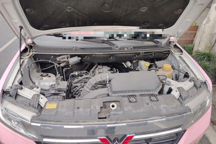 Used Wuling Zhengtu 2021 1.5L Adventure LAR Engine Bay