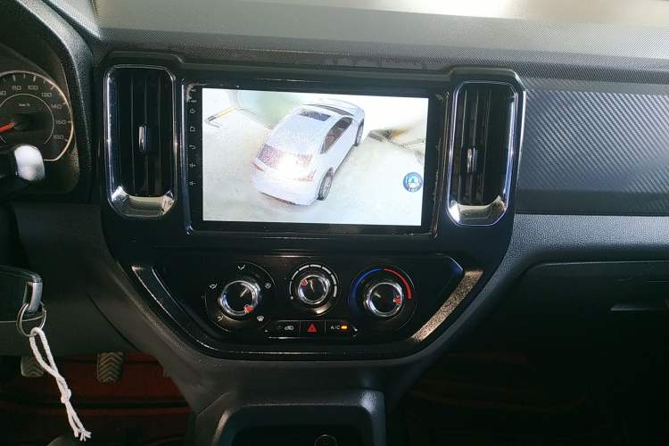 Used Wuling Zhengtu 2021 1.5L Entry-Level LAR Audio And AC Panel