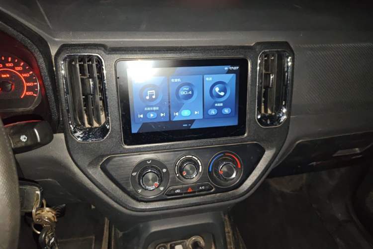 Used Wuling Zhengtu 2021 1.5L Adventure LAR Audio And AC Panel