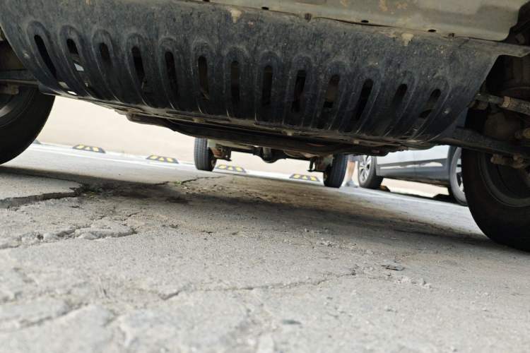 Used Wuling Zhengtu 2021 1.5L Adventure LAR Chassis Front