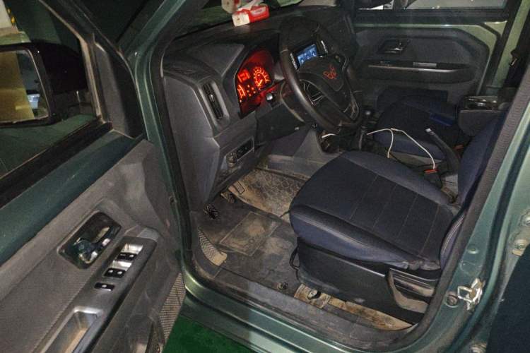 Used Wuling Zhengtu 2021 1.5L Adventure LAR Driver Seat