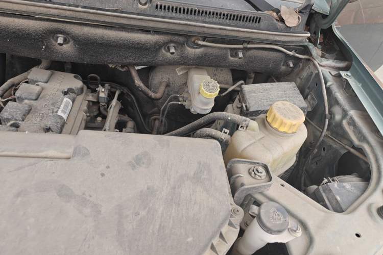 Used Wuling Zhengtu 2021 1.5L Adventure LAR Engine Bay Left