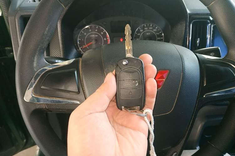 Used Wuling Zhengtu 2021 1.5L Entry-Level LAR Interior 1