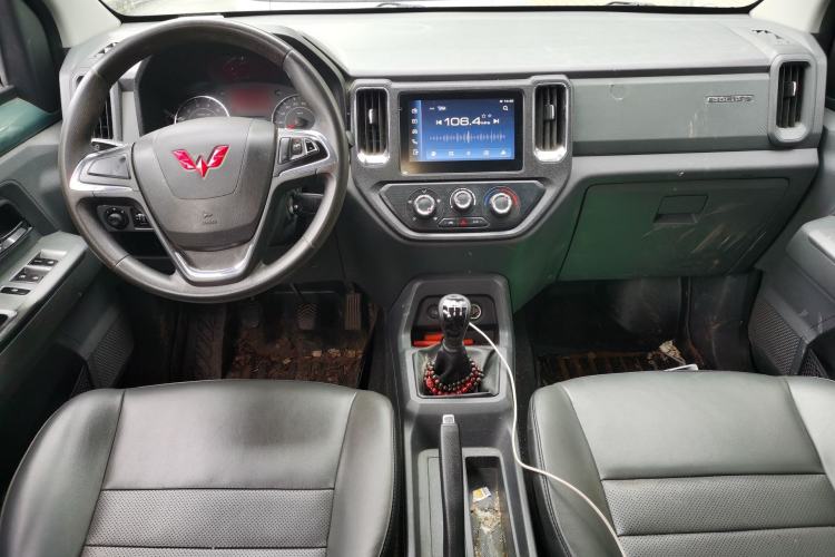 Used Wuling Zhengtu 2021 1.5L Adventure LAR Interior 2