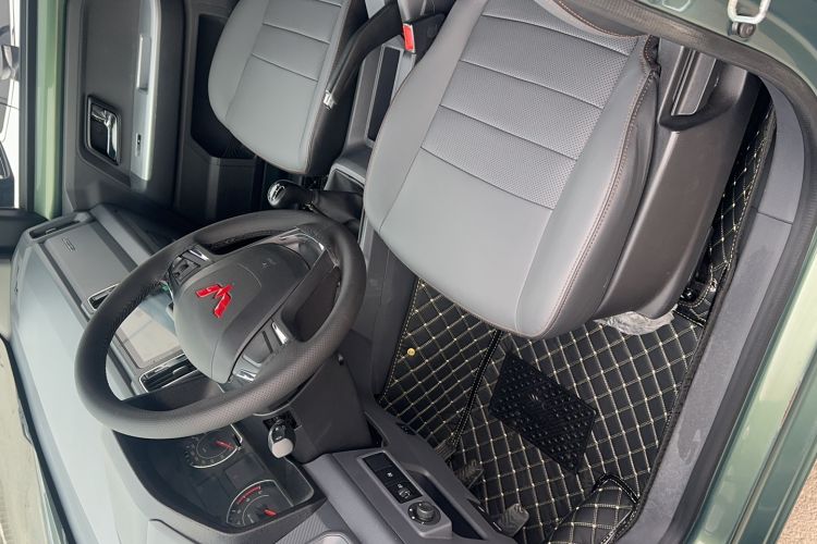 Used Wuling Zhengtu 2021 1.5L Adventure LAR Interior 4