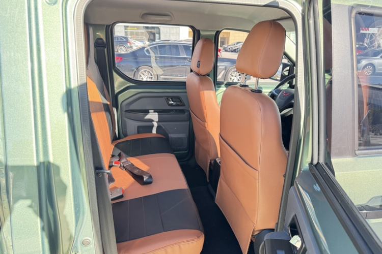 Used Wuling Zhengtu 2021 1.5L Entry-Level LAR Interior 7