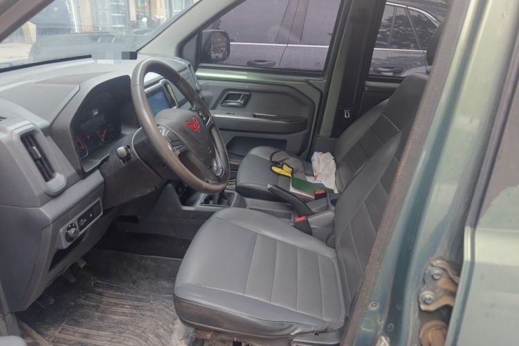 Used Wuling Zhengtu 2021 1.5L Adventure LAR Left Front Seat