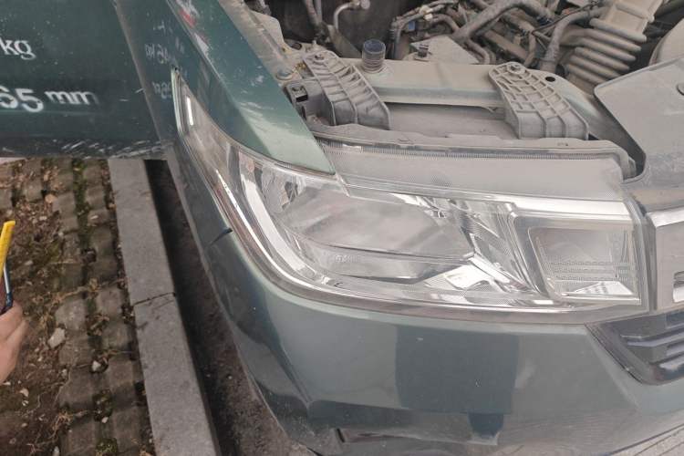 Used Wuling Zhengtu 2021 1.5L Adventure LAR Right Front Headlight