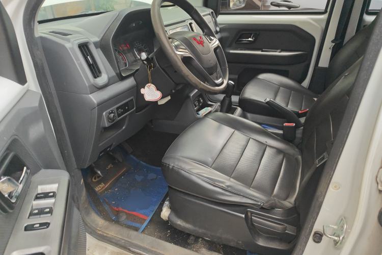 Used Wuling Zhengtu 2021 1.5L Adventure LAR Driver Seat