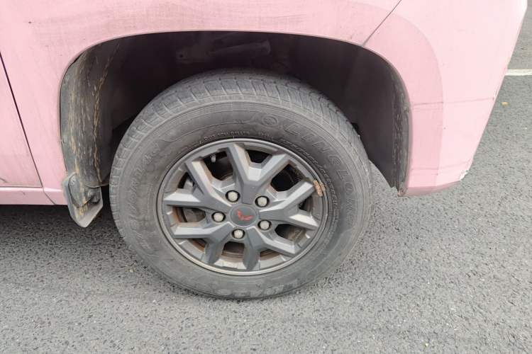 Used Wuling Zhengtu 2021 1.5L Adventure LAR Right Front Wheel Hub