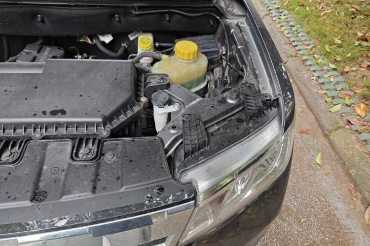 Used Wuling Zhengtu 2021 1.5L Adventure LAR Engine Bay Left