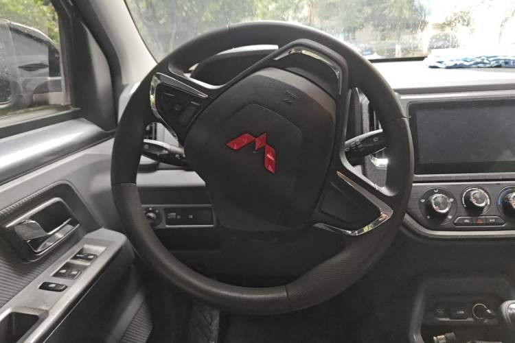 Used Wuling Zhengtu 2021 1.5L Adventure LAR Steering Wheel