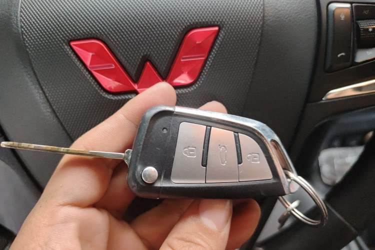 Used Wuling Zhengtu 2021 1.5L Adventure LAR Vehicle Key