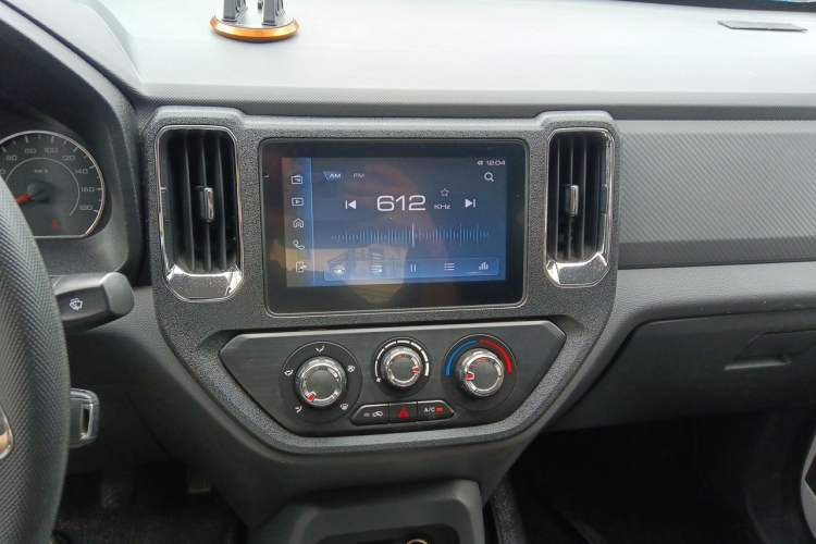 Used Wuling Zhengtu 2021 1.5L Adventure LAR Audio And AC Panel