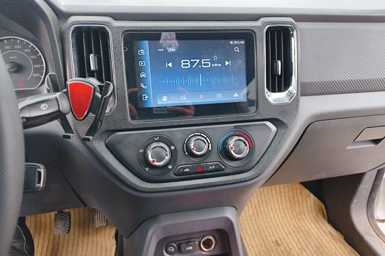 Used Wuling Zhengtu 2021 1.5L Adventure LAR Audio And AC Panel