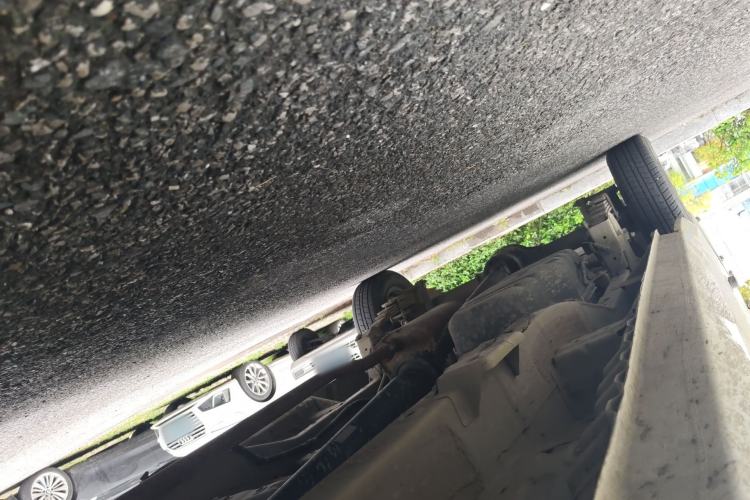 Used Wuling Zhengtu 2021 1.5L Adventure LAR Chassis Front Right