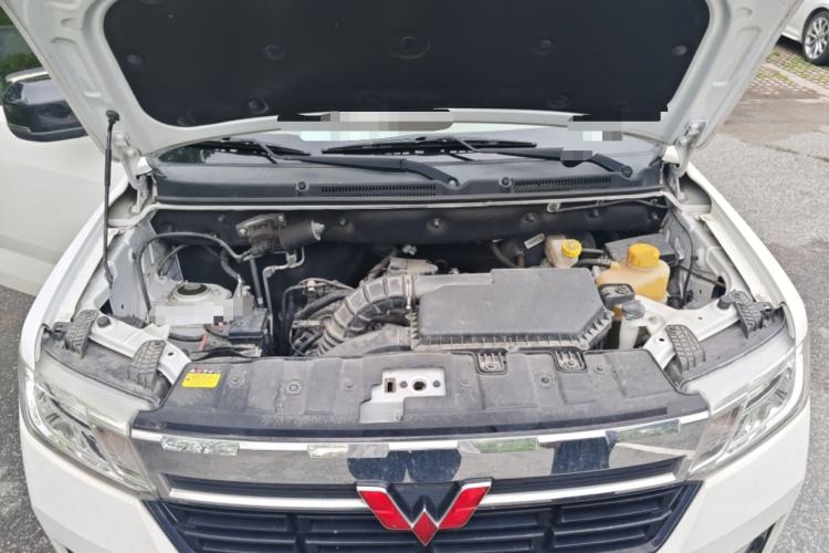 Used Wuling Zhengtu 2021 1.5L Adventure LAR Engine Bay