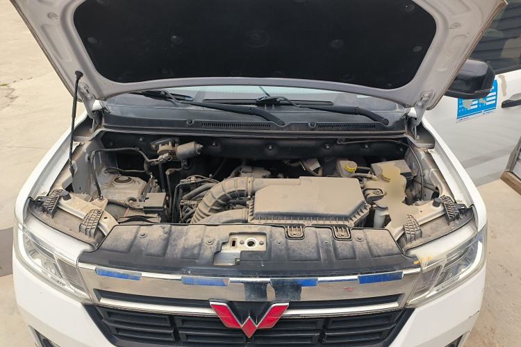Used Wuling Zhengtu 2021 1.5L Adventure LAR Engine Bay