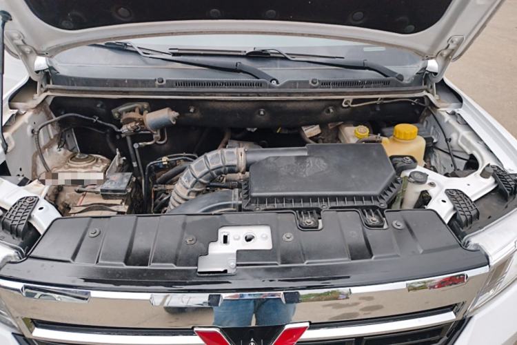 Used Wuling Zhengtu 2021 1.5L Adventure LAR Engine Bay