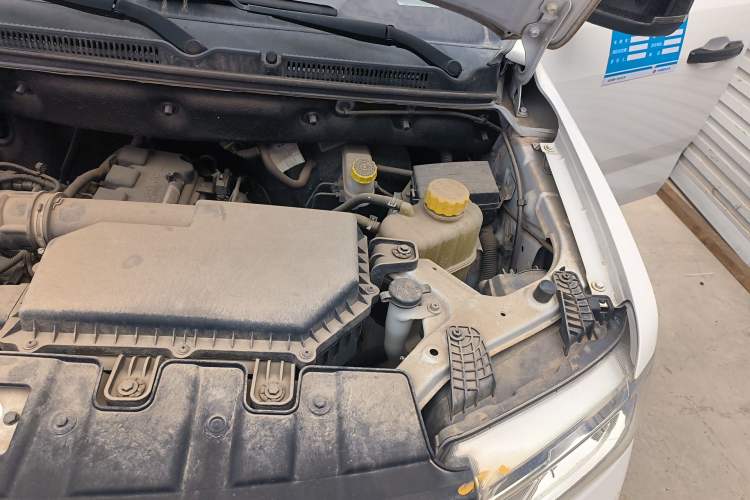 Used Wuling Zhengtu 2021 1.5L Adventure LAR Engine Bay Left