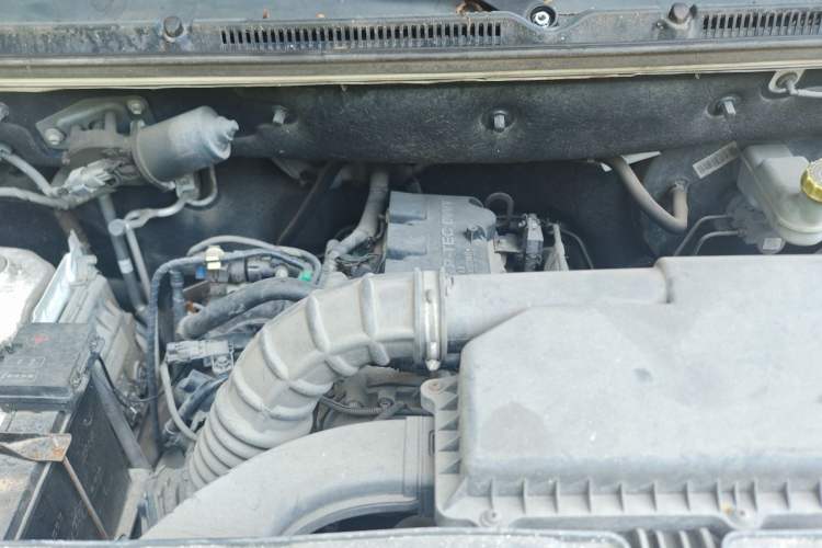 Used Wuling Zhengtu 2021 1.5L Adventure LAR Engine Bay