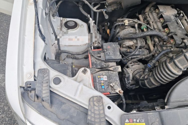 Used Wuling Zhengtu 2021 1.5L Adventure LAR Engine Bay Right