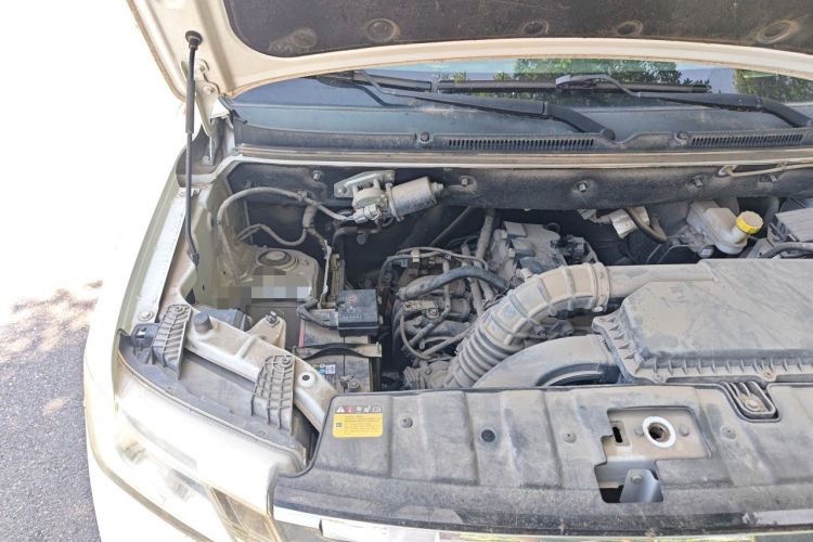 Used Wuling Zhengtu 2021 1.5L Adventure LAR Engine Bay Right