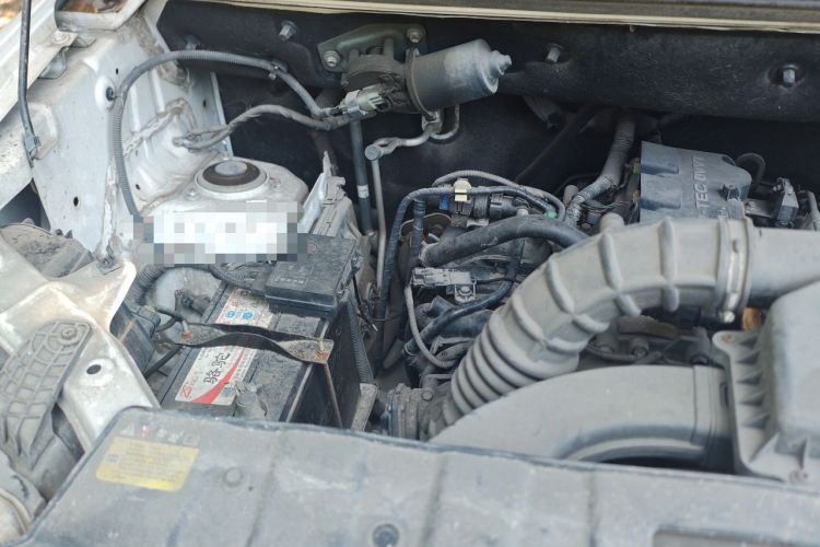 Used Wuling Zhengtu 2021 1.5L Adventure LAR Engine Bay Right