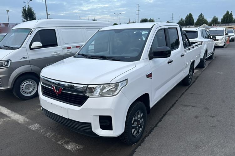 Used Wuling Zhengtu 2021 1.5L Entry-Level LAR Exterior 3