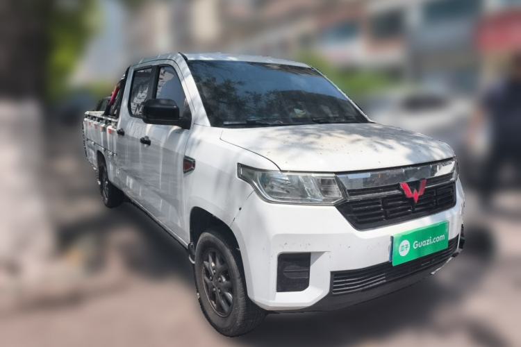 Used Wuling Zhengtu 2021 1.5L Entry-Level LAR Front Right 45 Deg