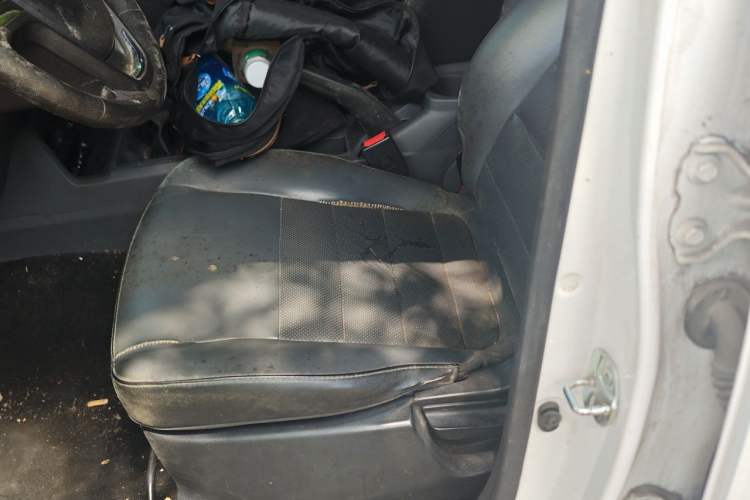 Used Wuling Zhengtu 2021 1.5L Adventure LAR Left Front Seat