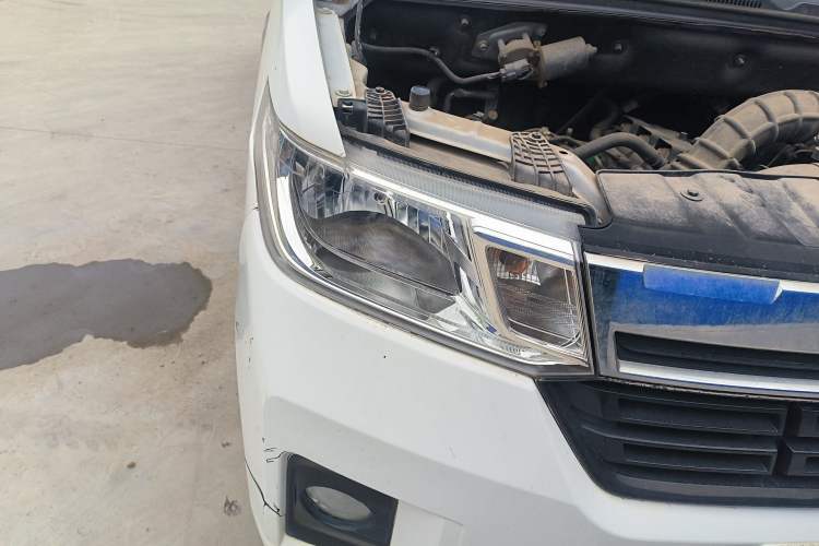 Used Wuling Zhengtu 2021 1.5L Adventure LAR Right Front Headlight