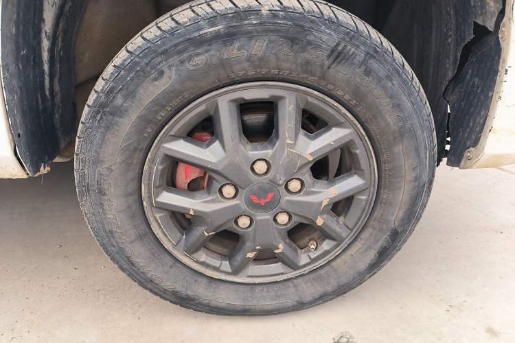 Used Wuling Zhengtu 2021 1.5L Adventure LAR Right Front Wheel Hub