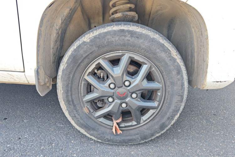 Used Wuling Zhengtu 2021 1.5L Adventure LAR Right Front Wheel Hub