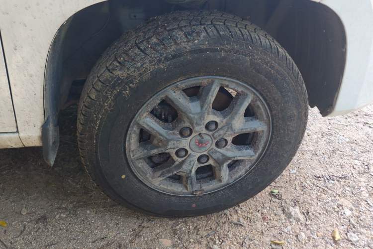 Used Wuling Zhengtu 2021 1.5L Adventure LAR Right Front Wheel Hub