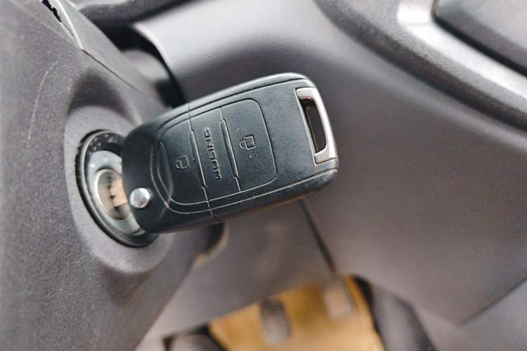 Used Wuling Zhengtu 2021 1.5L Adventure LAR Vehicle Key