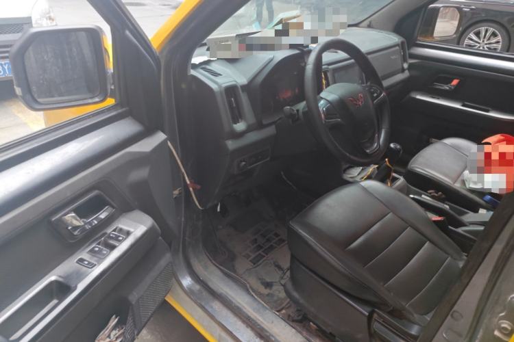 Used Wuling Zhengtu 2021 1.5L Adventure LAR Driver Seat