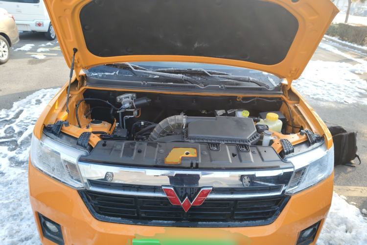 Used Wuling Zhengtu 2021 1.5L Adventure LAR Engine Bay