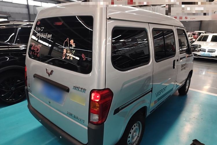 Used Wuling Zhiguang 2023 1.5L Practical Version 5/7 Seats Exterior 5