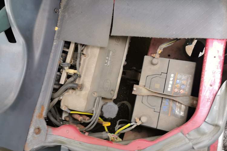 Used Wuling Zhiguang 2008 1.2L Base Version LAQ Engine Bay Left