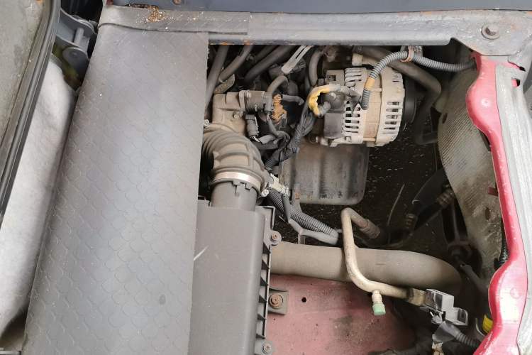 Used Wuling Zhiguang 2008 1.2L Base Version LAQ Engine Bay Right
