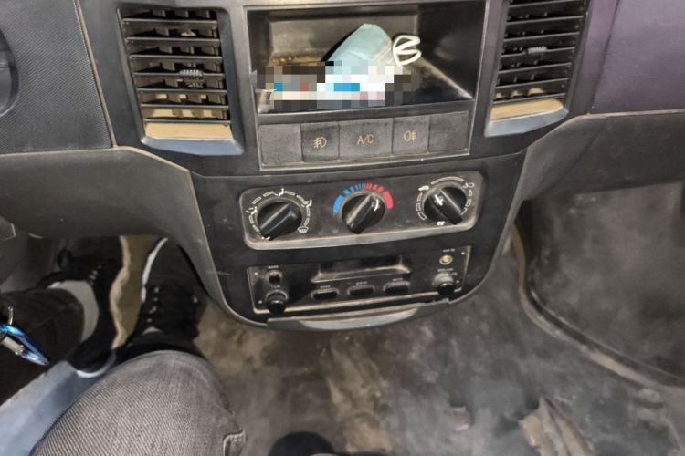 Used Wuling Zhiguang 2008 1.0L Base Version Audio And AC Panel