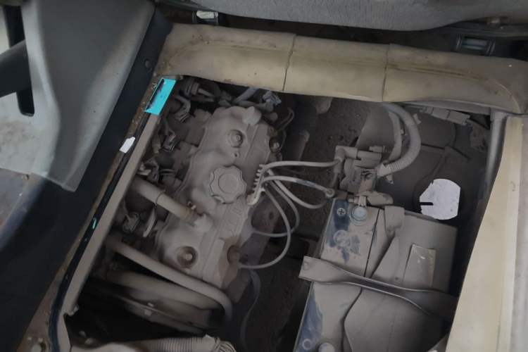 Used Wuling Zhiguang 2008 1.0L Standard Version Engine Bay Right