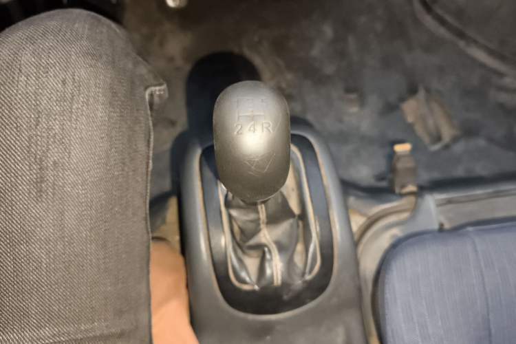Used Wuling Zhiguang 2008 1.0L Base Version Gear Lever