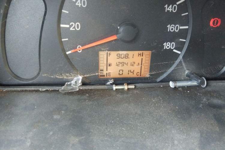 Used Wuling Zhiguang 2008 1.0L Standard Version Odometer Close Up