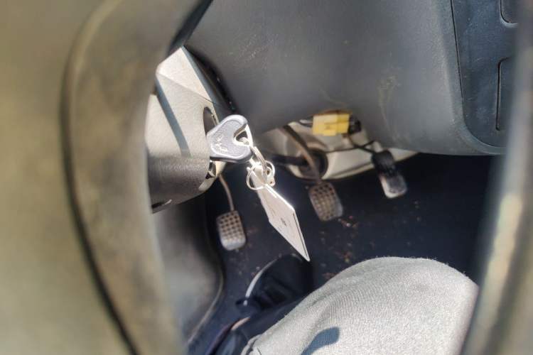 Used Wuling Zhiguang 2008 1.0L Standard Version Vehicle Key